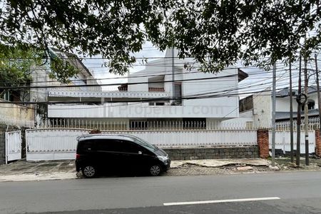 Jual Rumah di Darmawangsa, Kebayoran Baru, Jakarta Selatan