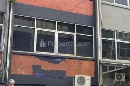 Jual Murah Ruko Baru Renovasi di Komplek di Grogol Petamburan, Jelambar, Jakarta Barat