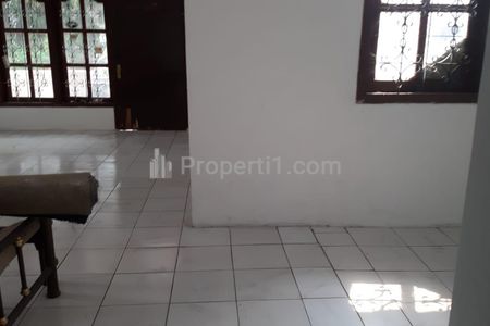 Jual Rumah Komplek di Area Duren Sawit, Klender, Jakarta Timur