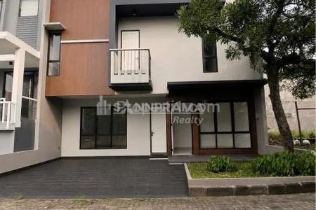 Dijual Rumah 2 Lantai Ada Rooftop dalam Cluster di Mampang Depok