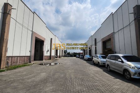DIJUAL CEPAT! 2 Unit Gudang di Komplek Mabar Gudang / Gudang SKA Jalan Rumah Potong Hewan