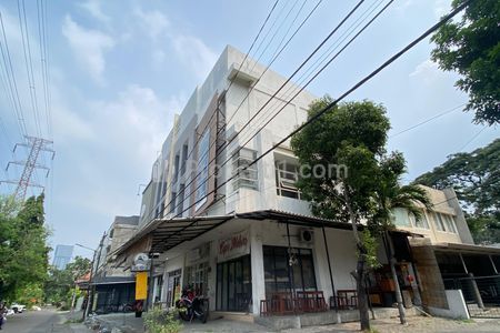 Disewakan Ruko Siap Usaha di Strategis Dukuh Kupang Surabaya, Dekat Kampus, Kantor, Perumahan, Mayjen Sungkono, Ready Use Murah