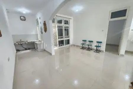 Disewakan Rumah 1 Lantai Semi Furnish Siap Huni di Melati Mas Serpong Tangerang Selatan