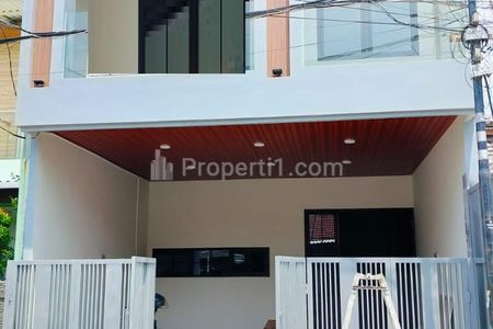 Rumah Dijual New Gress Siap Huni di Babatan Pantai Mulyorejo Surabaya Timur