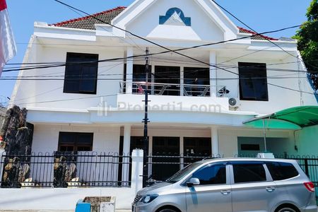 Rumah Dijual Siap Huni di Dukuh Kupang Barat Surabaya Selatan
