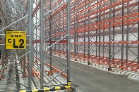Sewa Gudang Berpendingin Sistem Mycom Jepang, Hitung Per Pallet Lock Room, Tersedia Sampai 5 Hektar, Parkir Luas di Kawasan Industri MM2100, Cikarang