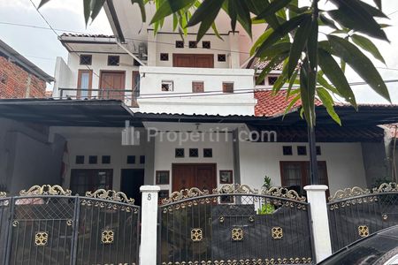Jual Rumah Luas dan Terawat Harga Murah di Rancasari, Dekat Margacinta Park Ciwastra Margahayu Raya Bandung