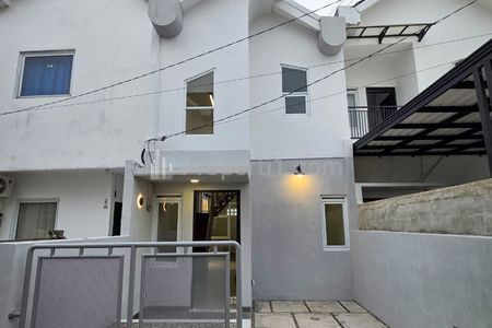 Dijual Rumah Cantik Model Skandinavian di Ciwastra Bandung, Dekat Summarecon