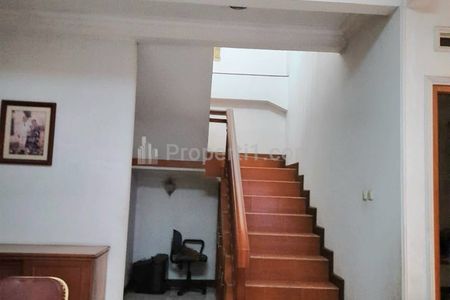 Jual Nego Rumah Siap Huni 6+1 BR di Jalan Ungaran, Dekat Rasuna Said, Menteng, Sudirman, Thamrin, Manggarai, Cikini, Setiabudi, Jakarta Selatan