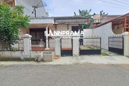 Dijual Rumah Second Strategis di Depok Mulya 1 Beji Depok