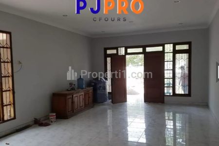 Dijual Rumah Bagus Siap Huni di Cempaka Putih Timur Jakarta Pusat