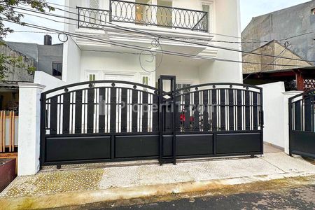 Dijual Rumah 5 Kamar Area Favorit di Duren Sawit, Jakarta Timur