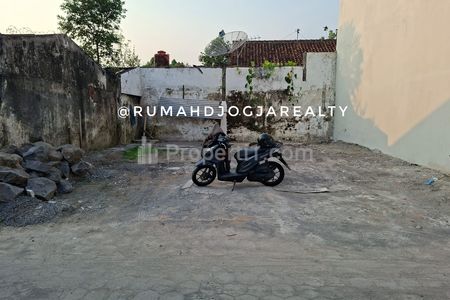 Jual Tanah Strategis Kawasan Perumahan Jl. Kaliurang km 6,5 Yogyakarta Dekat UGM, UNY, AL AZHAR