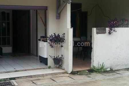 Dijual Rumah Second Bagus di Perumnas Depok 2