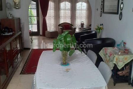 Jual Rumah di Tebet Barat Jakarta Selatan 2 Lantai Dekat ke Pancoran