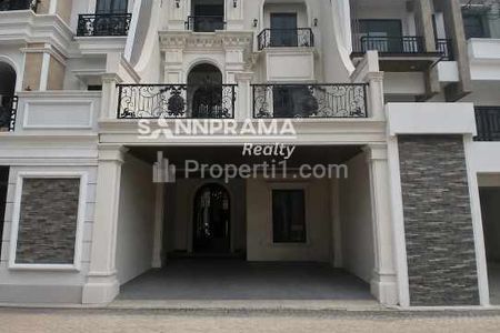 Dijual Rumah American Classic di Jagakarsa Jakarta Selatan