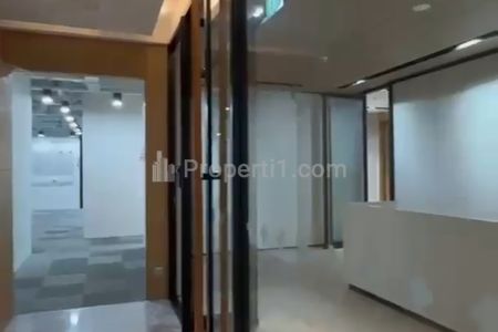 Sewa Ruang Kantor, Semi Furnish di Treasury Tower Lantai 2, View Grand Lucky, SCBD Senopati, Kebayoran Baru, Dekat Sudirman, Jakarta Selatan