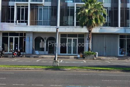 Disewakan Ruko Northwest Boulevard Citraland Nv5 Surabaya Barat Modern 3 Lantai Dekat Sekolah Ciputra Kasih, Sport Center, Citra Berkat