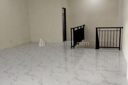 Sewa 3 Unit Ruko Baru di Area Rangkapan Jaya Baru, Depok