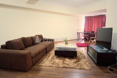 Disewakan Apartemen Taman Anggrek Condominium Jakarta Barat 3+1 BR Full Furnished Siap Huni