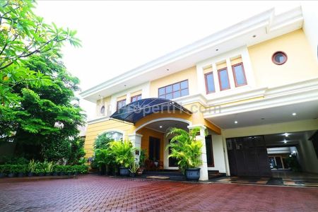 Dijual Rumah Kost Guest House Raya Kertajaya Indah Surabaya Timur Strategis Hitung Tanah