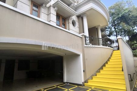 Dijual Rumah Mewah di Cempaka Putih Tengah Jakarta Pusat