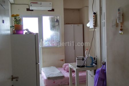 Disewakan Apartemen Unit Studio Furnish di Mall Green Pramuka City