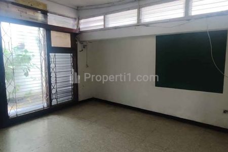 Sewa Rumah Komersil di Cempaka Putih Tengah, Cempaka Putih Timur, Jakarta Pusat