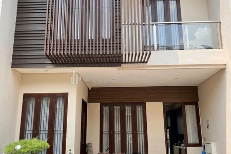 Dijual Rumah Siap Huni di Jalan Kemang Sari Bekasi