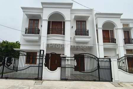 Dijual Cepat Rumah Cantik Siap Huni di Duren Sawit Dalam Komplek Jakarta Timur