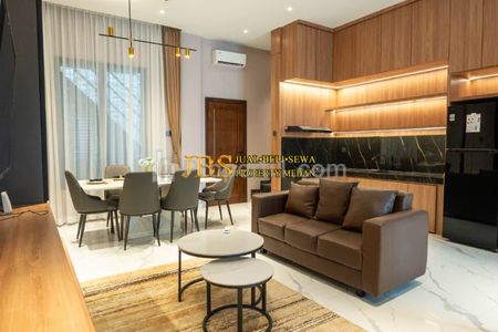 Dijual Rumah 2 Tingkat Fully Furnish di Komplek Cemara Palace Jalan Pendidikan (Daerah Cemara)