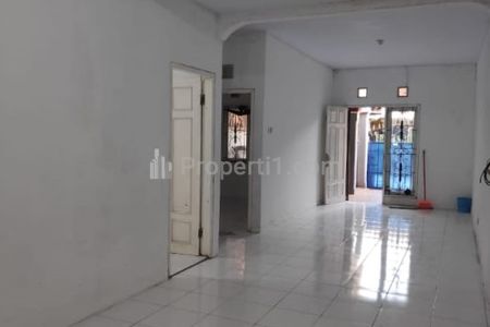 Disewakan Rumah Siap Huni dengan Area Bebas Banjir di Harapan Indah 1 Bekasi