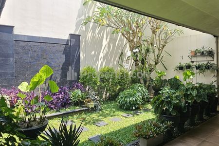 Dijual  Rumah Cluster Virginia Langoon Bumi Serpong Damai