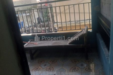 Jual Rumah 2 Lantai di Kalideres Jakarta Barat Siap Huni Aman Dekat ke Stasiun Kalideres