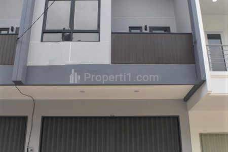 Disewakan Ruko Siap Pakai 2 Lantai di Harapan Indah Bekasi
