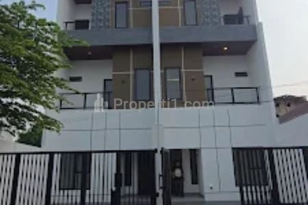 Jual Rumah Brand New 2 Lantai 3+1 Kamar Tidur di Kavling DKI Meruya Jakarta Barat, Carport 2 Mobil
