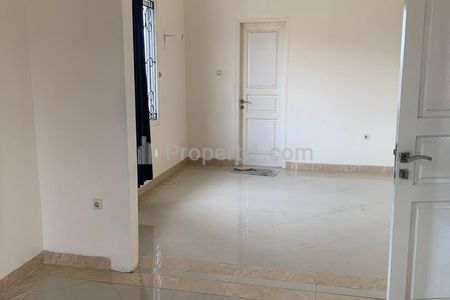 Disewakan Rumah Hook LT 200 m2 di Sumur Batu, Kemayoran, Jakarta Pusat Murah