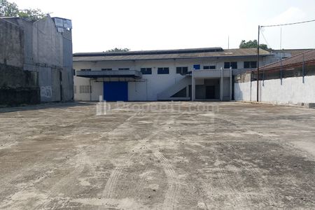 Dijual Gudang Siap Pakai Area Bebas Banjir Lokasi Strategis di Dekat Akses Tol Cijago Depok