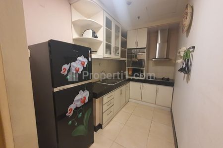 Sewa Apartemen Siap Huni 2 BR Furnish di Essence Darmawangsa, Banyak Stok