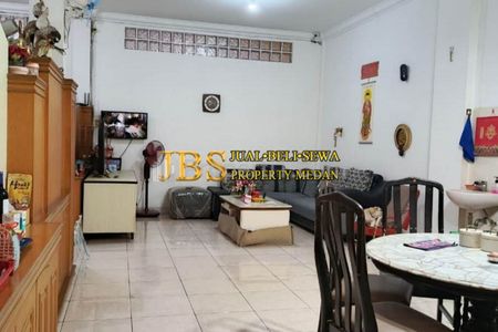 Dijual Ruko Gandeng 3,5 Tingkat di Komplek Multatuli - Medan Blok D