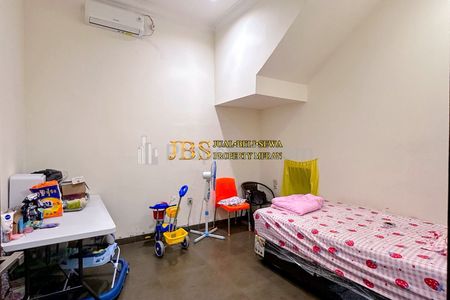 Dijual Rumah 2 Tingkat Komplek Taman Prima Jalan Sunggal - Setia Budi, Medan, Sumatera Utara