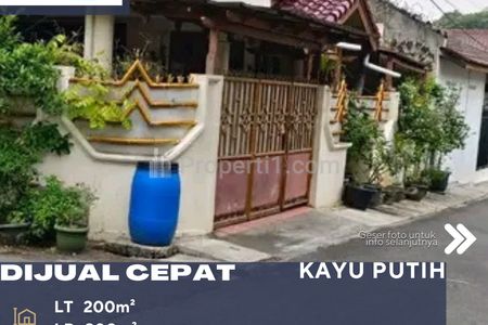 Dijual Rumah Dalam Komplek Posisi Hoek Lingkungan Aman dan Nyaman di Kayu Putih Jakarta Timur